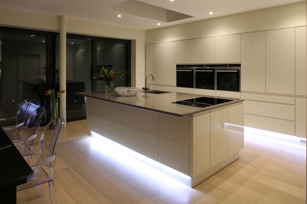 Finesse Kitchens KITCHENS·BEDROOMS·APPLIANCES